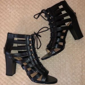 Wedges heel booties!